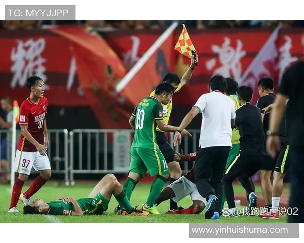 足球明星与中国好友畅谈梦想与挑战的精彩时刻